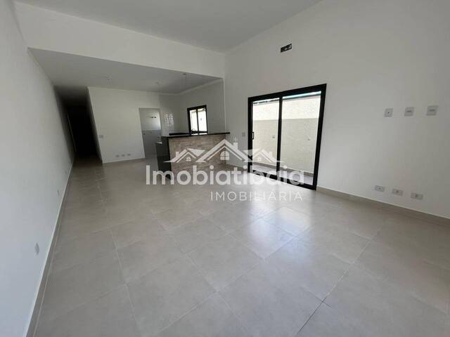 Casa para Venda em Atibaia - 5
