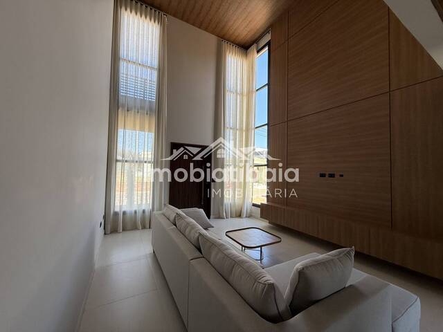 Casa para Venda em Atibaia - 3