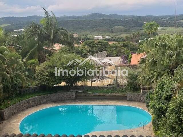 #1399 - Casa para Venda em Atibaia - SP