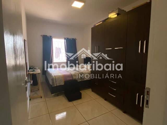 Casa para Venda em Atibaia - 4