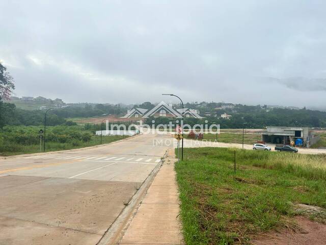 Área para Venda em Atibaia - 3