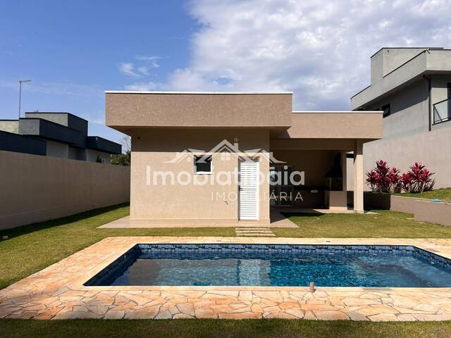 #1451 - Casa para Venda em Atibaia - SP - 3