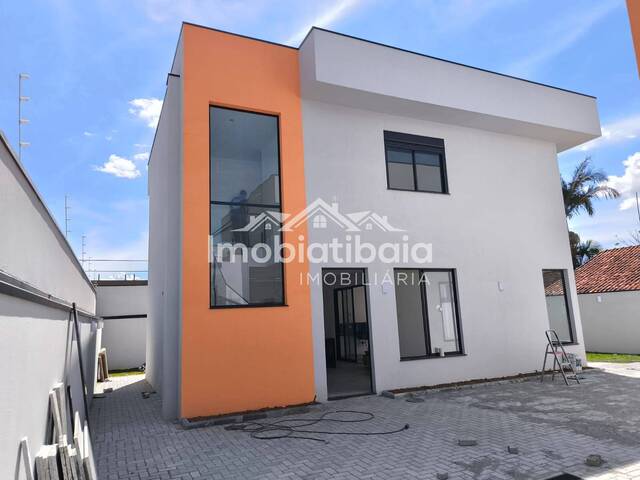 Casa para Venda em Atibaia - 4