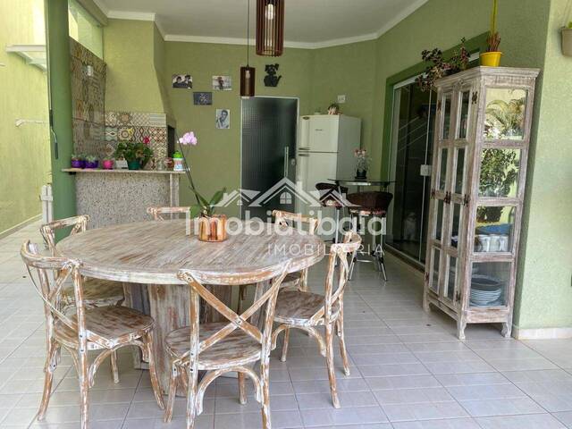 #1188 - Casa para Venda em Atibaia - SP - 2
