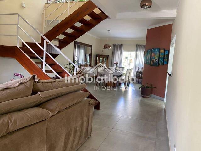 Casa para Venda em Atibaia - 4