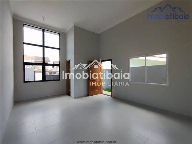 Casa para Venda em Atibaia - 4